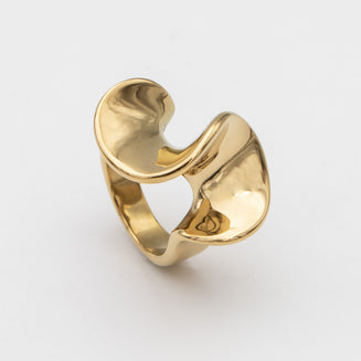 18K plated gold abstract ring from prya