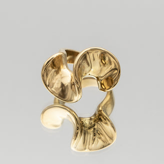 18K plated gold abstract ring from prya