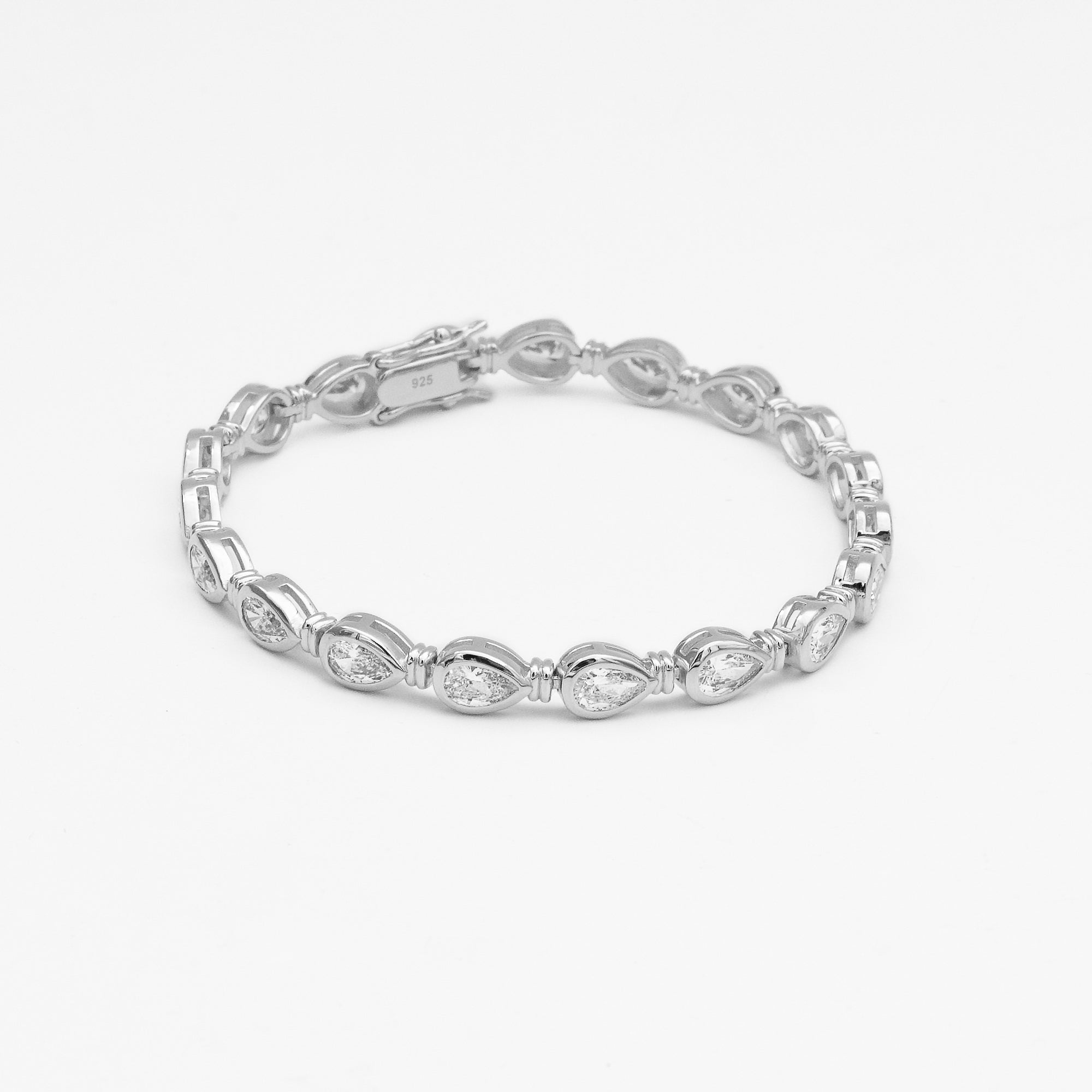 Signature Padel Bracelet | Gold Tennis Bracelet | PRYA