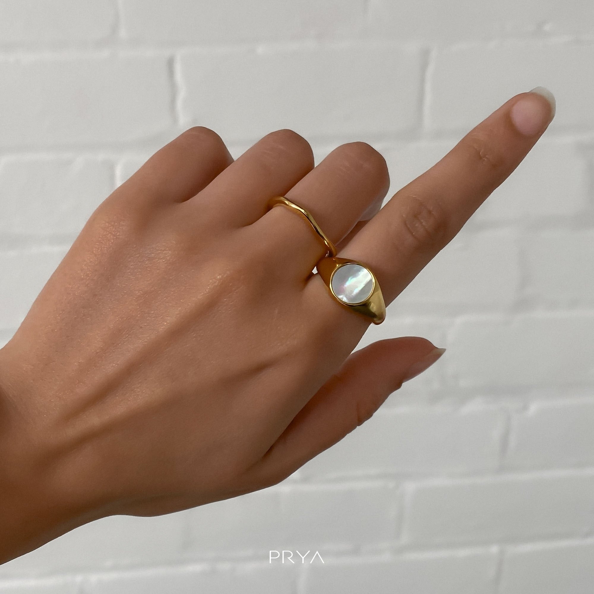 Samaria Opal signet Ring