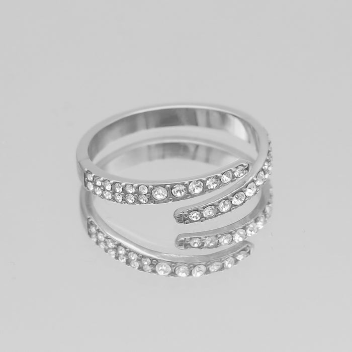 Anika Band Ring