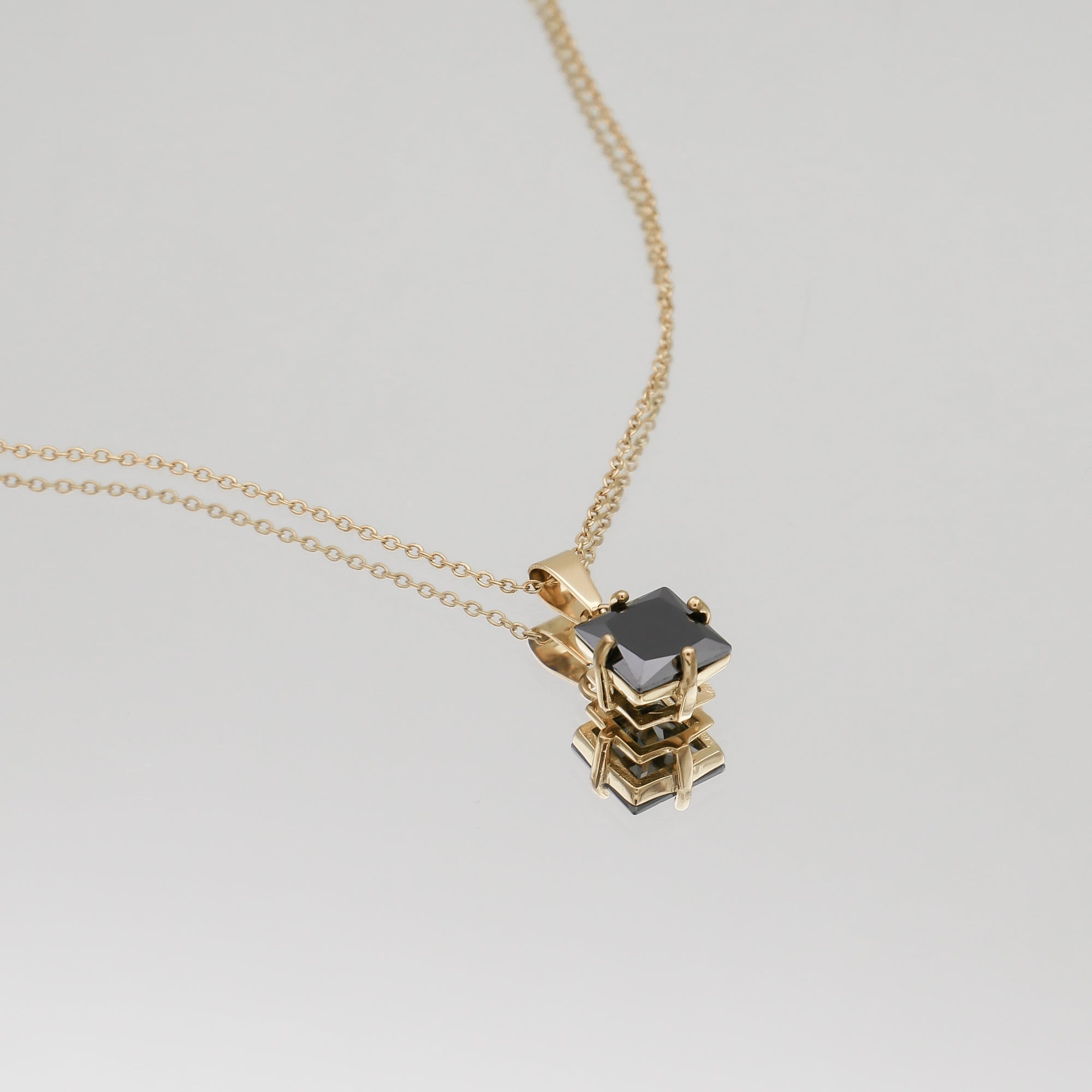 Asha Gemstone Necklace with onyx gemstone pendant