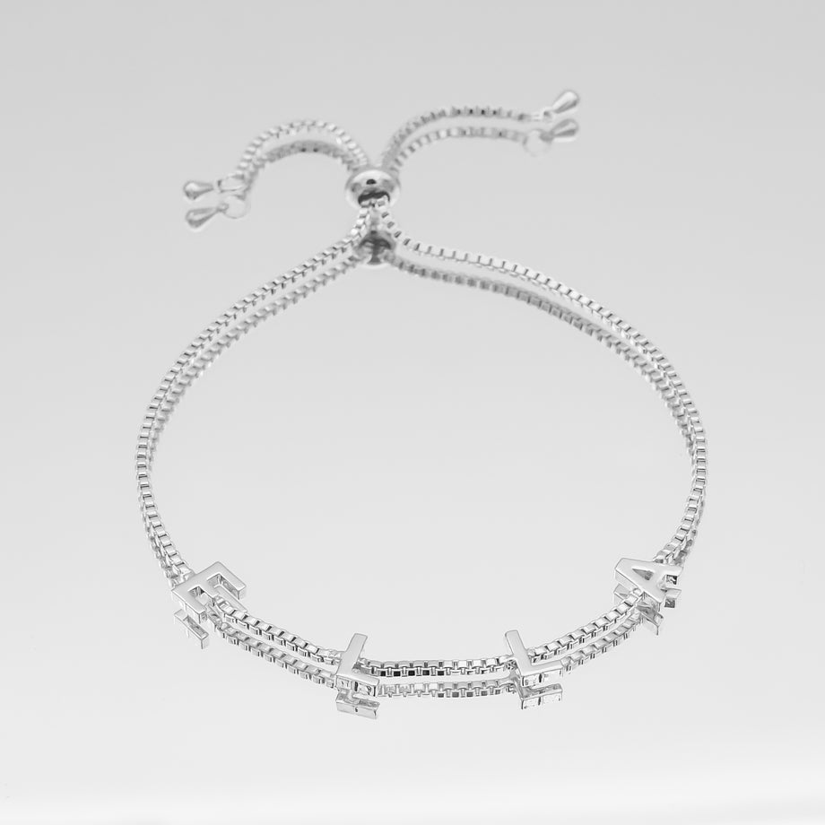 Classic personalised name bracelet in Silver with charm