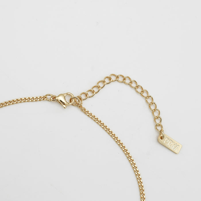 fastening of the greek custom name necklace, personalised necklace in 18k gold plated