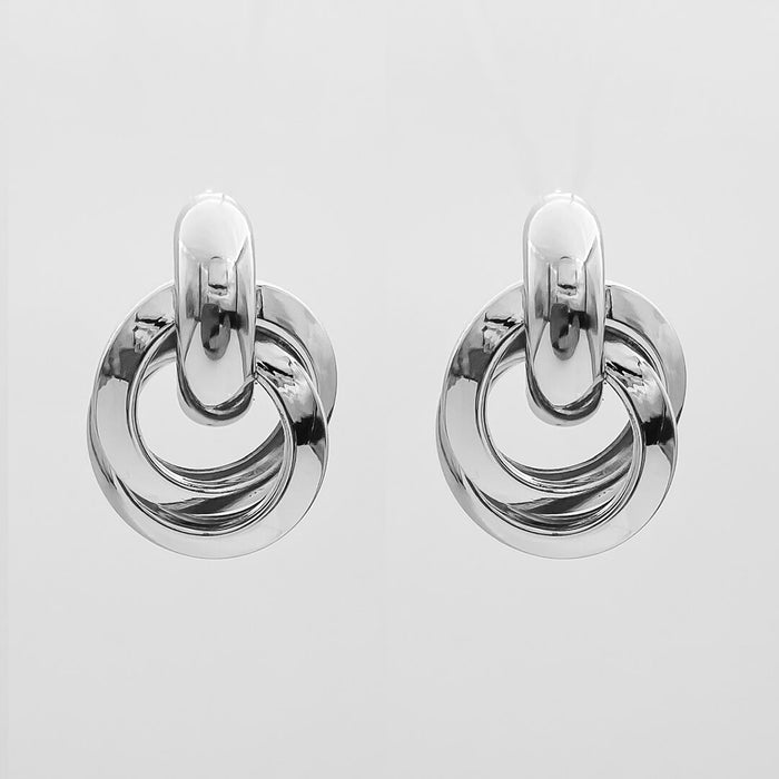 Nadia Knot Knocker Earrings | PRYA