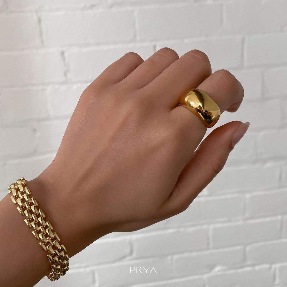 Model wearing Alexa Dome Ring | Gold | PRYA