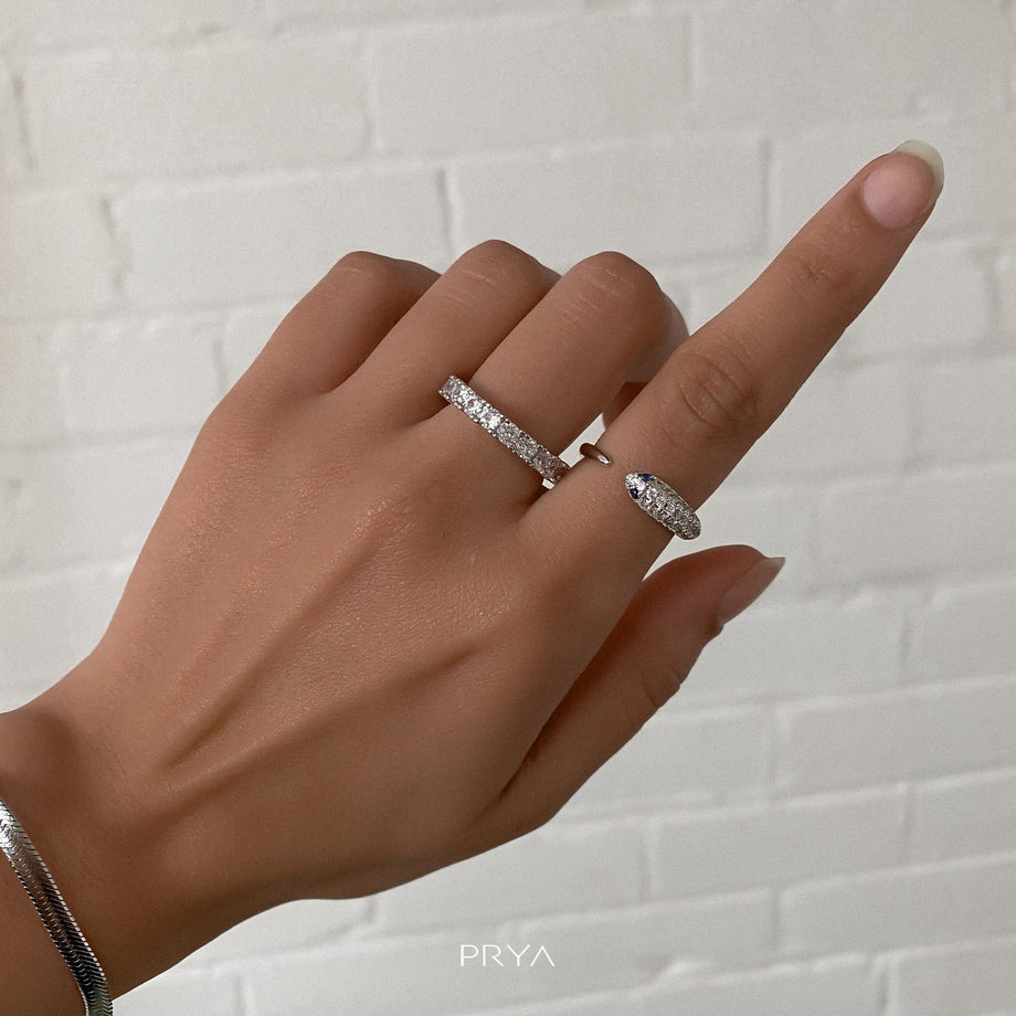 Emmy Adjustable Snake Ring