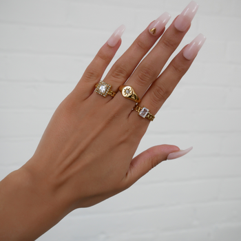 Laria Cuban Ring