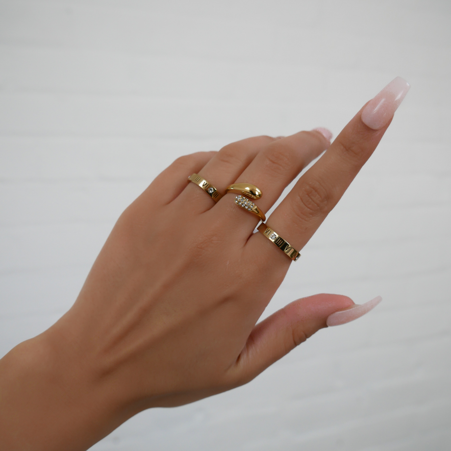 Melia Adjustable Snake Ring