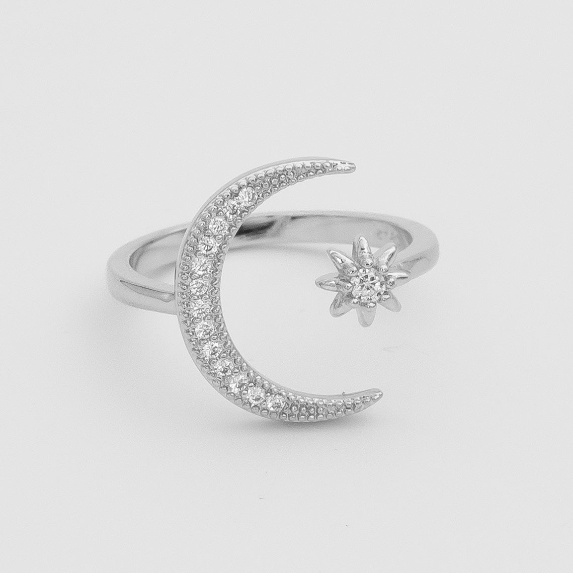 Star and moon hot sale ring james avery