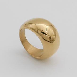 Alexa Dome Ring | Gold | PRYA