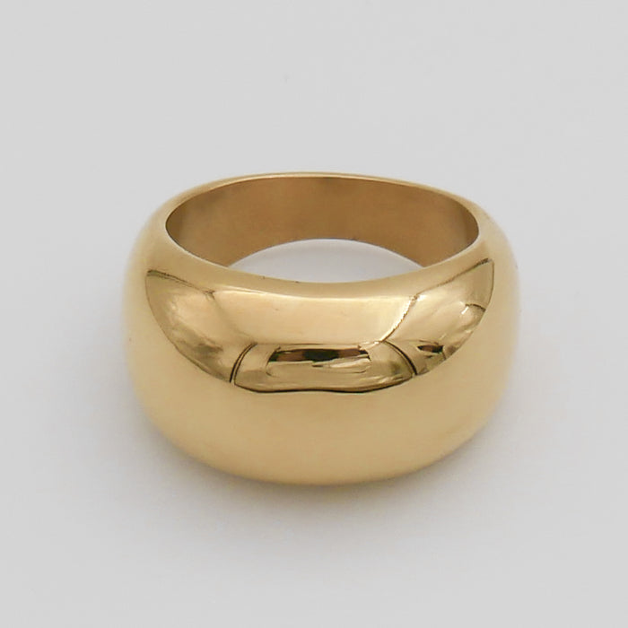 Alexa Dome Ring | Gold | PRYA