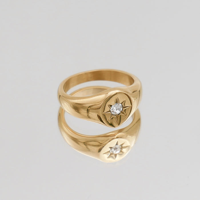 Starlight Signet Ring | PRYA