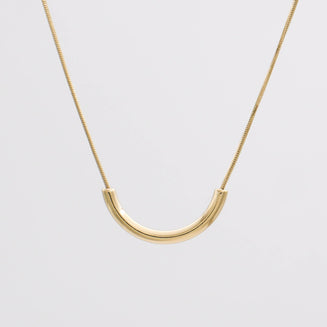 Cerys Crescent Bar Necklace | PRYA