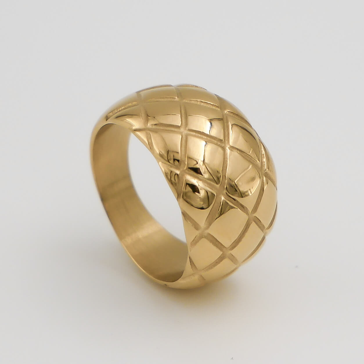 Kara Dome Ring