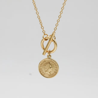 Gold Coin pendant necklace