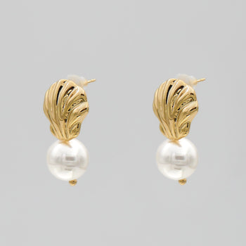 Pearl & Shell Earring Studs