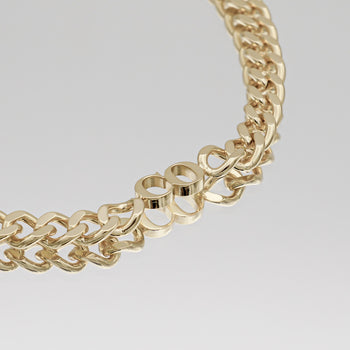 Close of Initial choker necklace in gold