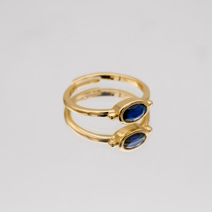 Birthstone ring gold for September