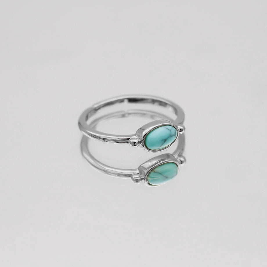 Birthstone ring silver for December