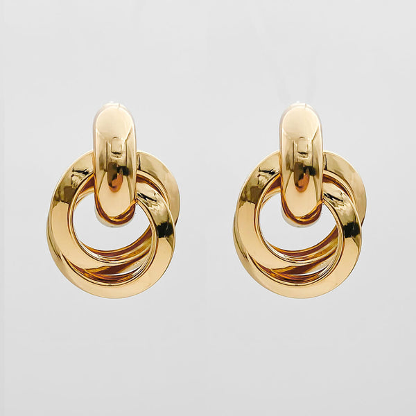 Nadia Knot Knocker Earrings, Gold | PRYA