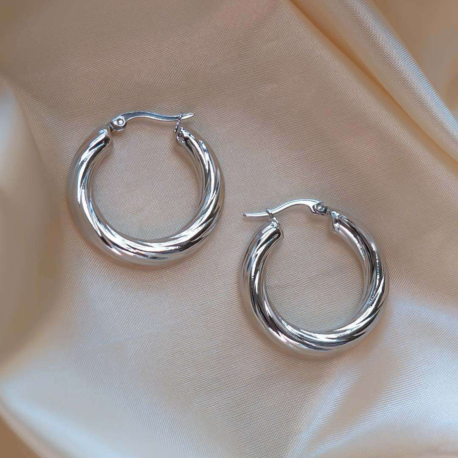 Sara Thick Gold Hoops | PRYA