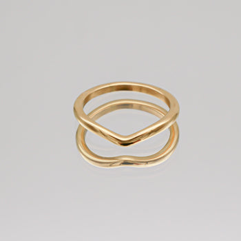 Leona Chevron Ring