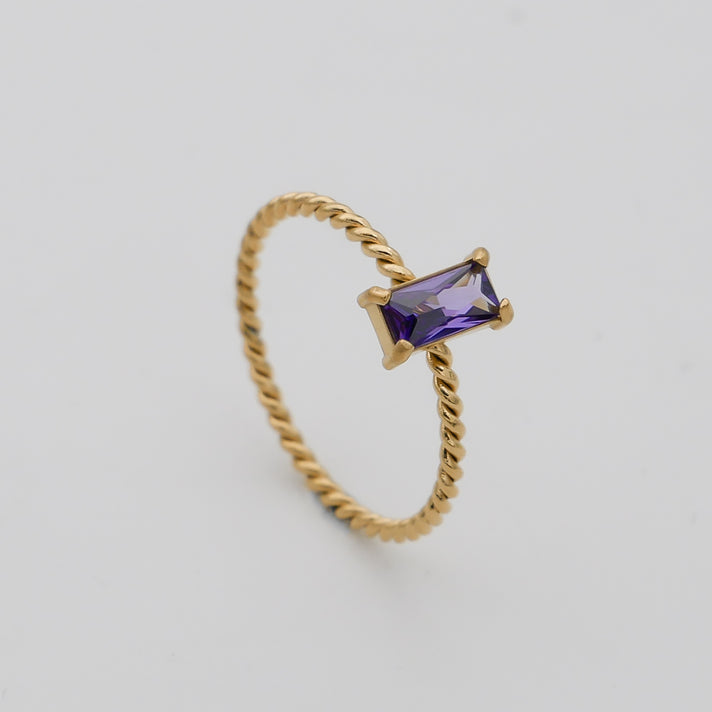 Selin twisted ring in purple cz