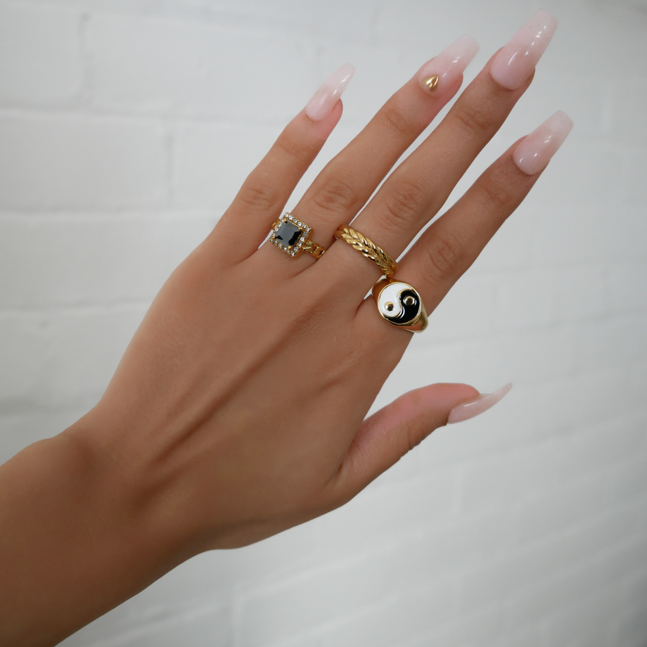 Yin Yang Signet Ring