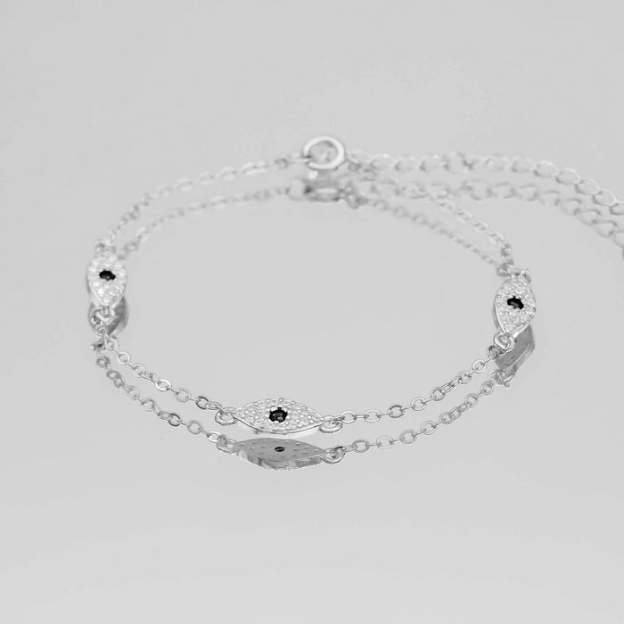 Evil eye bracelet in Silver