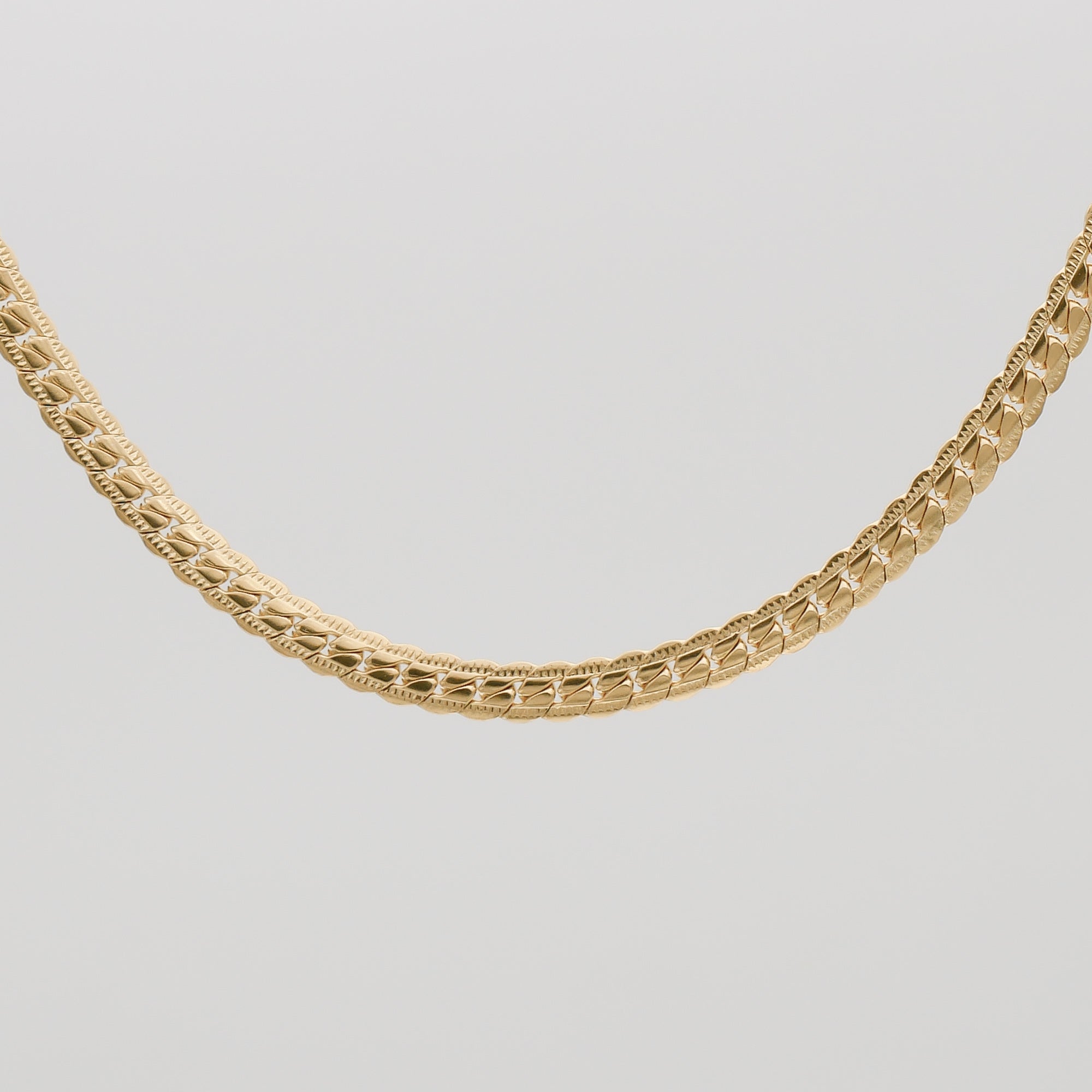 Womens Gold 6mm Zuri Hammered Chain by PRYA