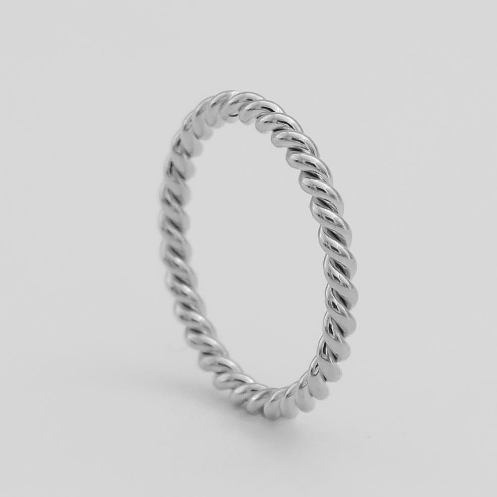 Fine Twisted Ring