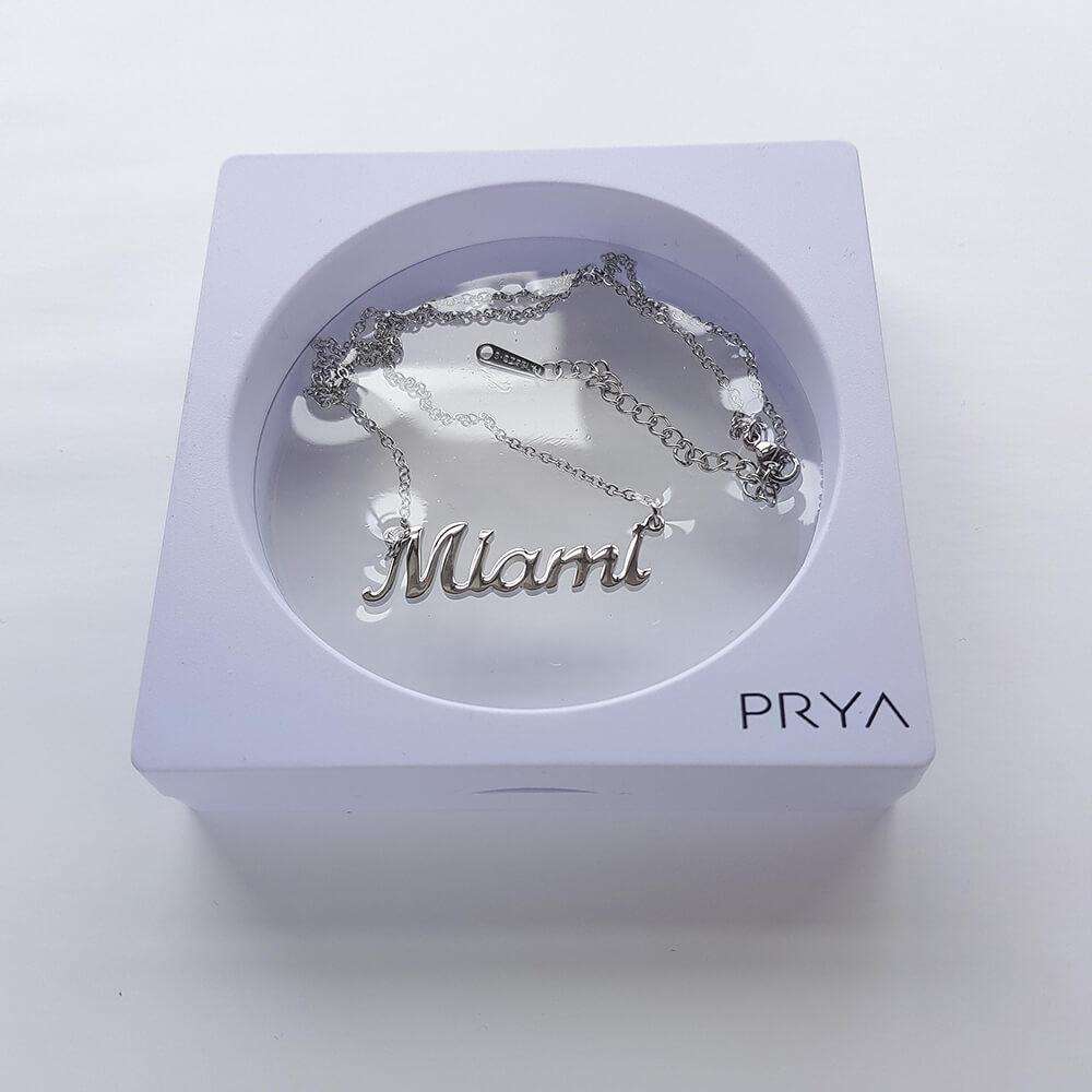 Silver custom name necklace in display box