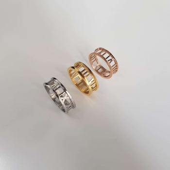 Roman Numeral Ring | PRYA