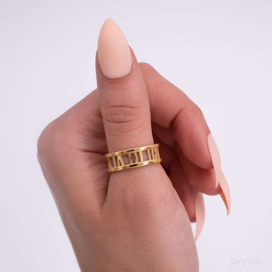 Roman Numeral Ring | PRYA