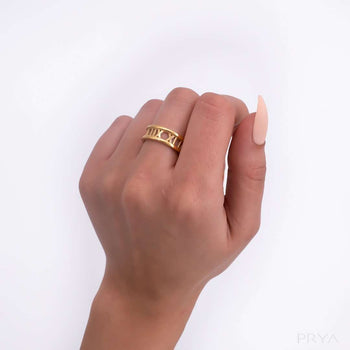 Roman Numeral Ring | PRYA