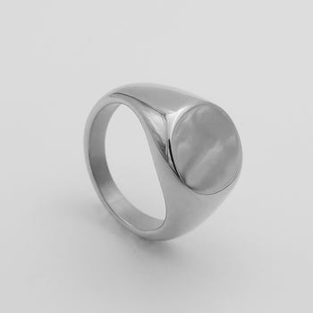 Classic Silver Signet Ring | PRYA